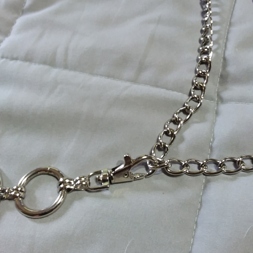 Metal Chain Belt - Picture 2 of 3